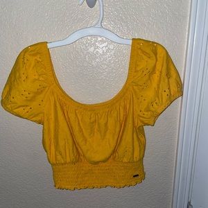 Hollister yellow puffsleeve crop top